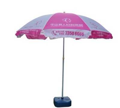 供應南寧廣告?zhèn)阌喿?南寧廣告?zhèn)銖S家,南寧廣告雨傘批發(fā)-南寧市群雄貿(mào)易